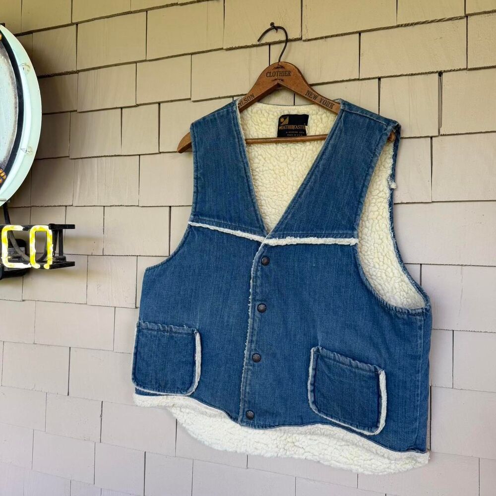 American-vintage Men's Blue and Navy Gilet